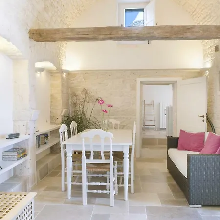 Trullo Sofia فيلة ألبيروبيللو